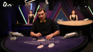 Sensasi Live Casino: Rasakan Atmosfer Kasino Asli dari Rumah